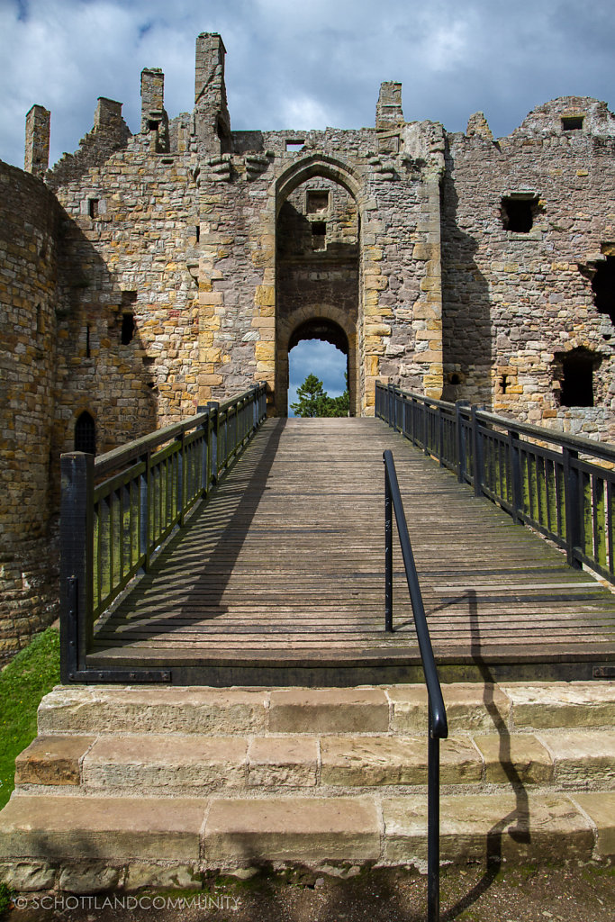 Dirleton Castle